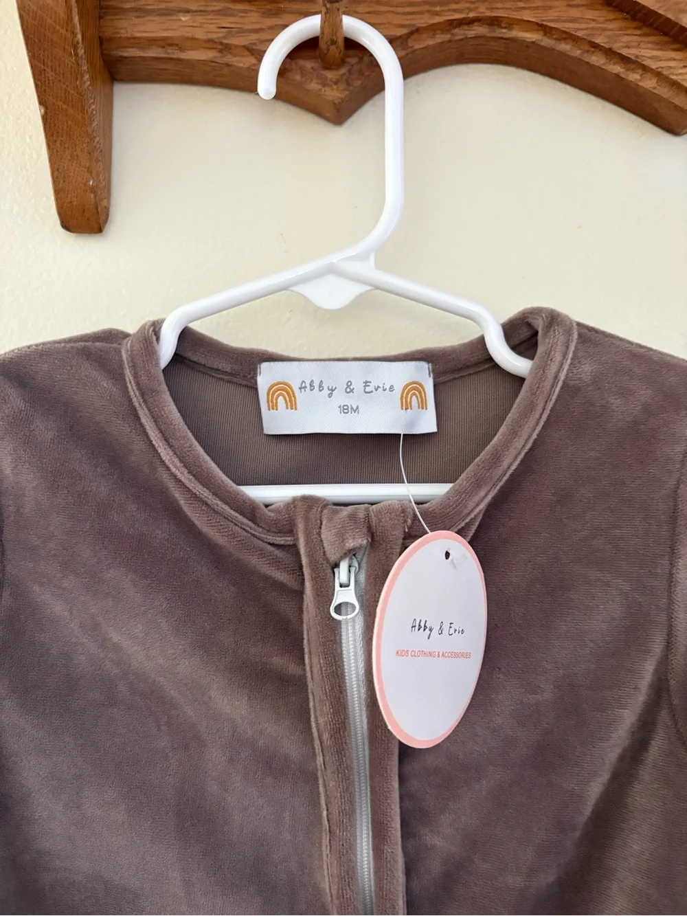NWT Abby & Evie Brown Velour Footed Sleeper Size 18 Months